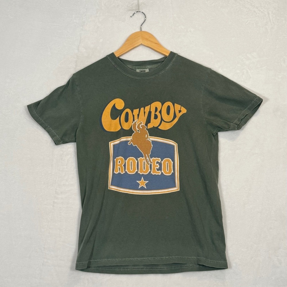 Comfort Colors Green Cowboy Rodeo Graphic T-Shirt Small